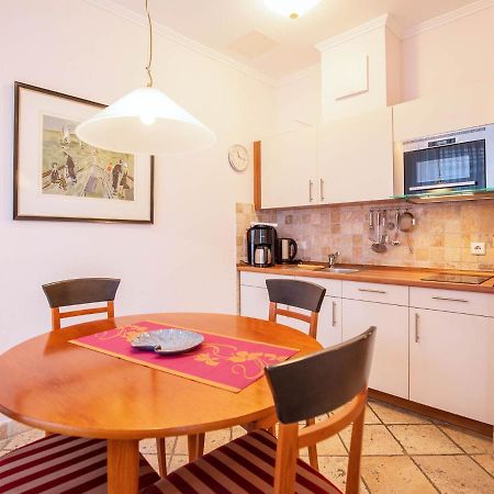 Strandvillen Binz - Ferienwohnung Mit Meerblick, 1 Schlafzimmer, Sauna Und Balkon Sv-712 Bagian luar foto