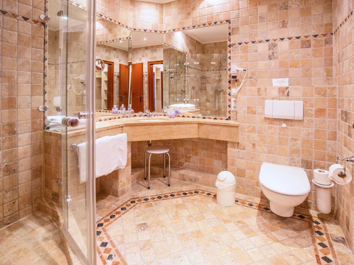 Strandvillen Binz - Ferienwohnung Mit Meerblick, 1 Schlafzimmer, Sauna Und Balkon Sv-712 Bagian luar foto